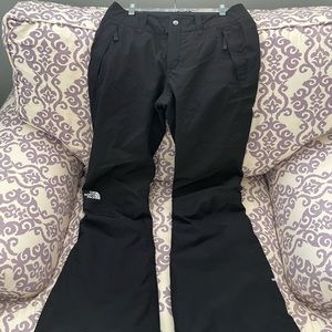 Women’s North Face Size Small Ski Pants